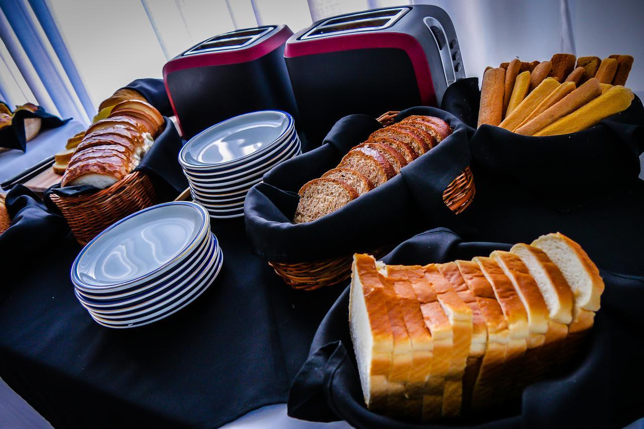 Elegance Hotel Tandil Zewnętrze zdjęcie